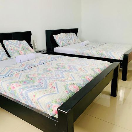 Coastal Bay Suite & Golf Cart Rental San Pedro  Kültér fotó