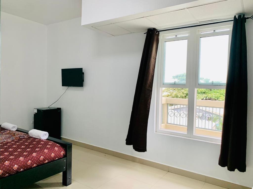 Coastal Bay Suite & Golf Cart Rental San Pedro  Kültér fotó